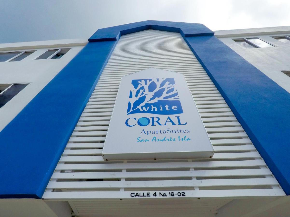 White Coral Apartasuites San Andrés Exterior foto